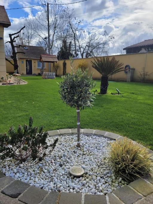 Petite Dependance Privee Villa Precy-sur-Marne Exterior foto